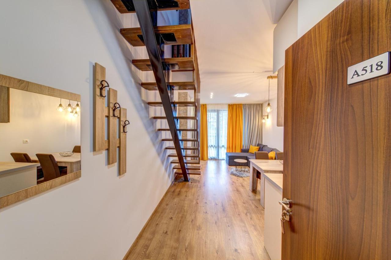 Skyday Penthouse Deluxe At Oak Residence Smolyan Eksteriør bilde
