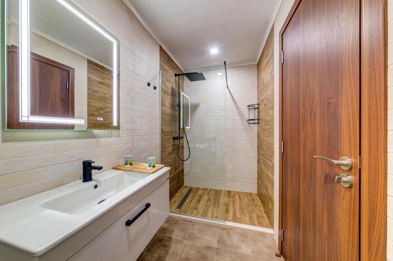 Skyday Penthouse Deluxe At Oak Residence Smolyan Eksteriør bilde