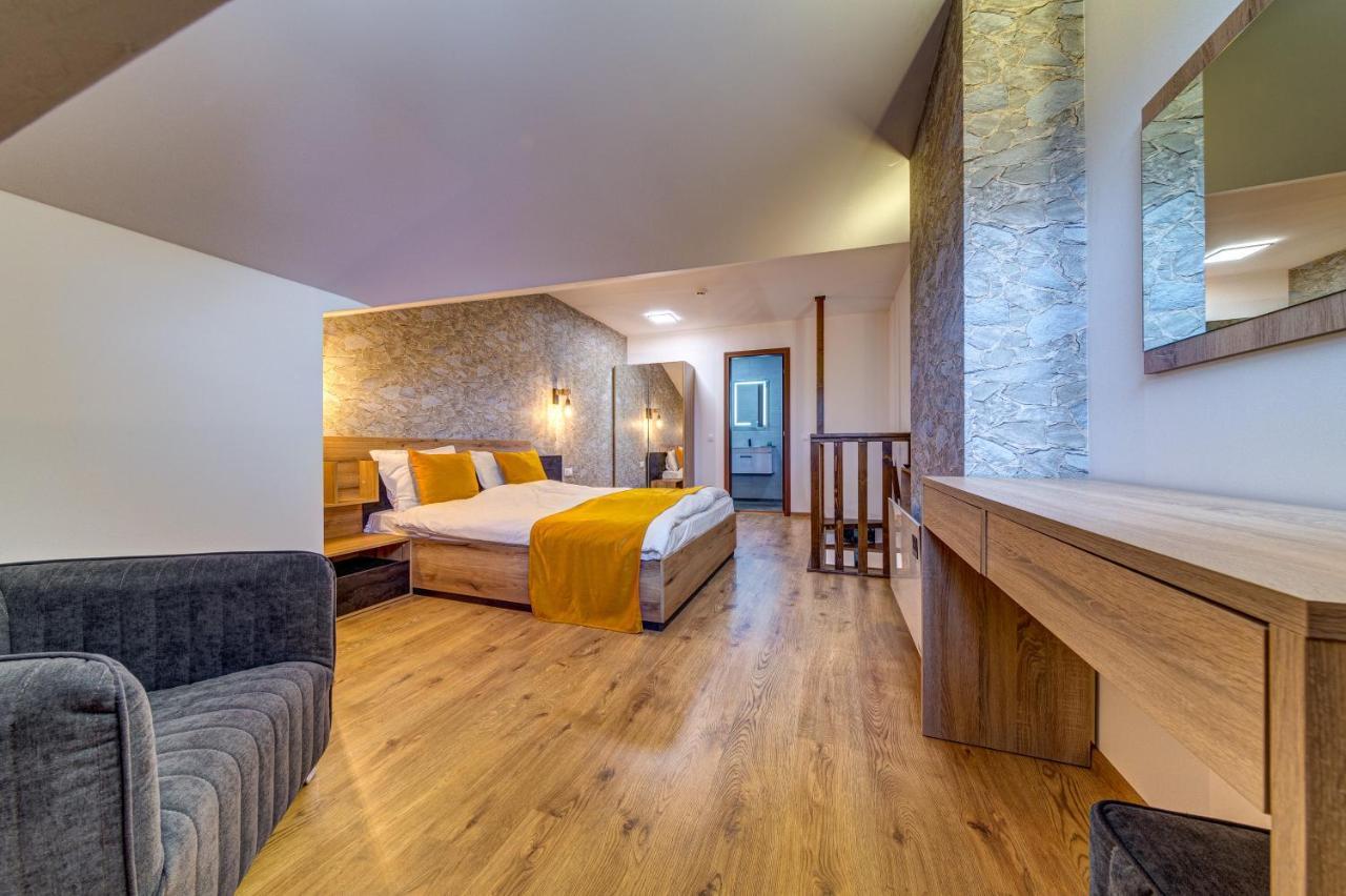 Skyday Penthouse Deluxe At Oak Residence Smolyan Eksteriør bilde